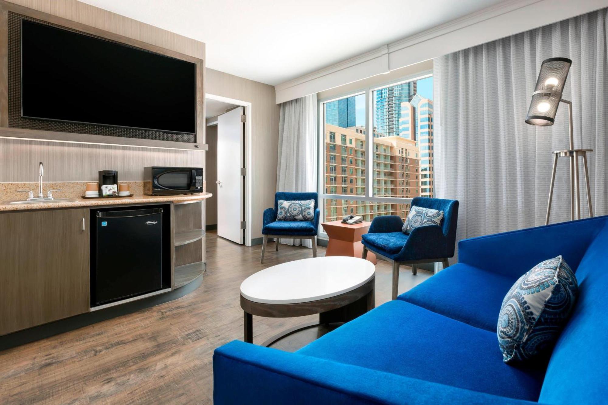 Courtyard Austin Downtown/Convention Center Hotel Екстериор снимка